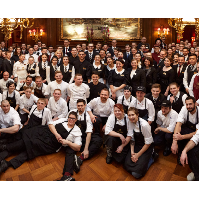 Hotel Sacher: "Das Team entscheidet" episode artwork