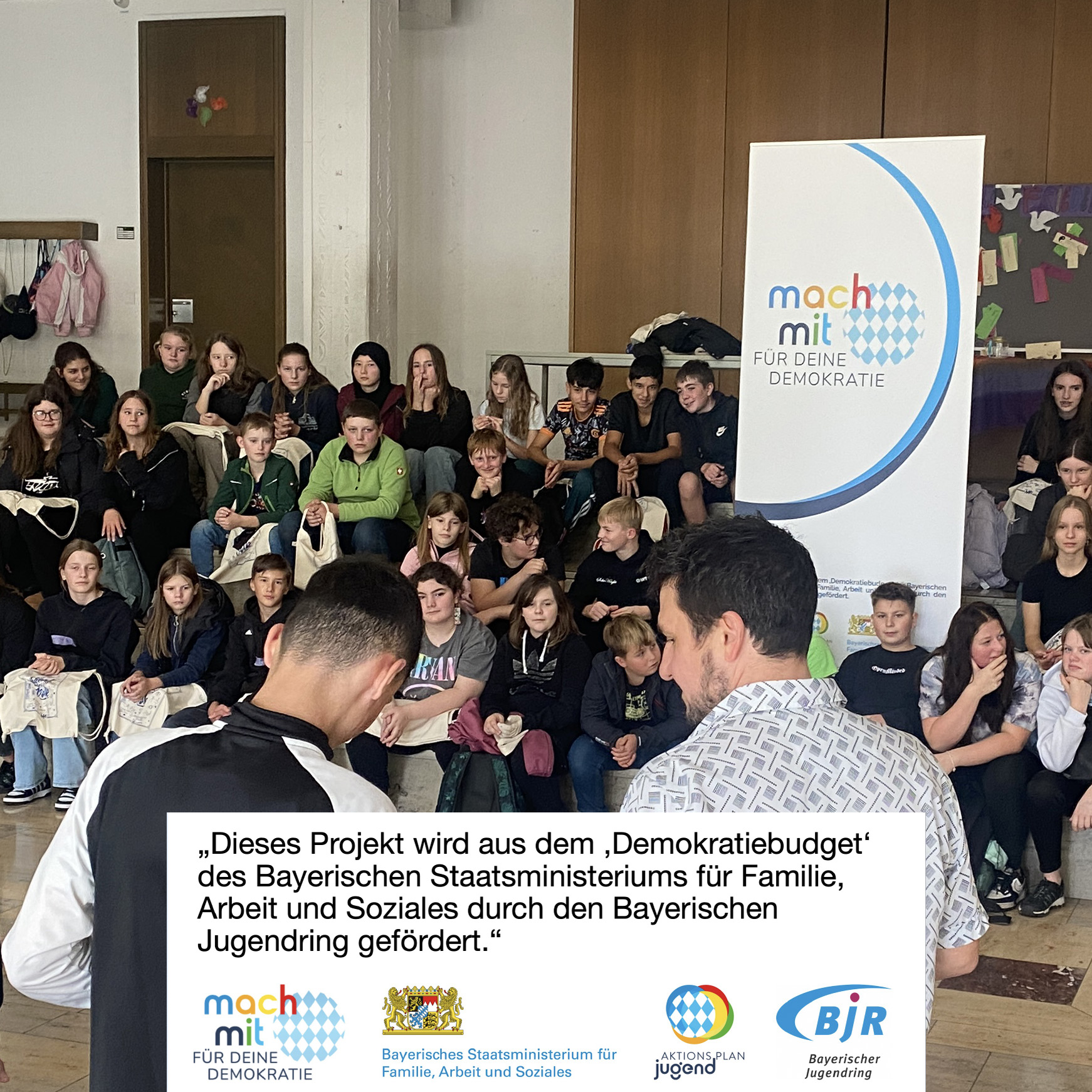 Folge 5 - Vlog vom Demokratietag an der Mittelschule in Wertingen episode artwork