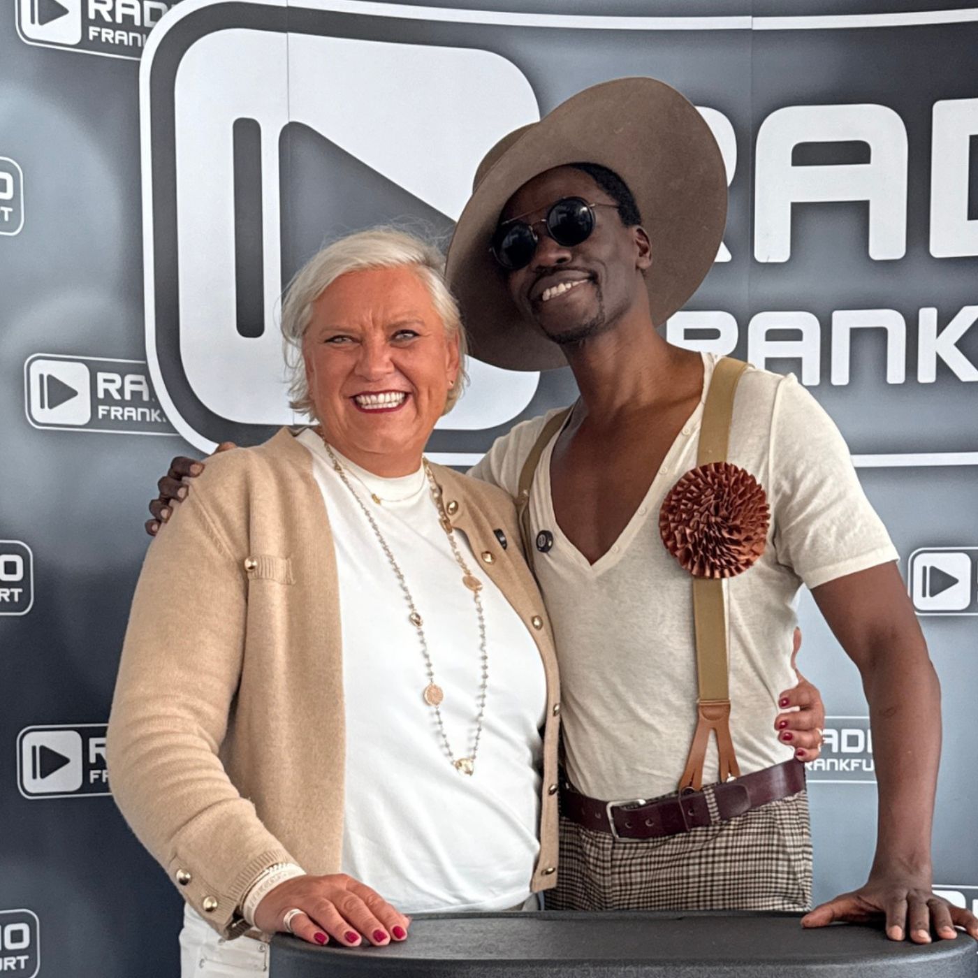 Vom Jäger und Sammler zum Modedesigner I Gast: VICENTE Berlin episode artwork