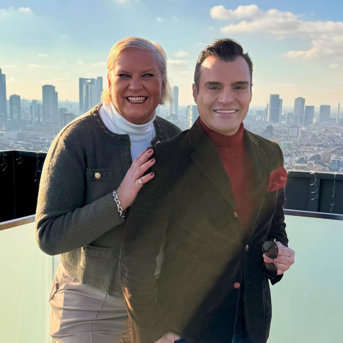 Zwischen Glamour und Charity I Gast: Dieter Padar episode artwork