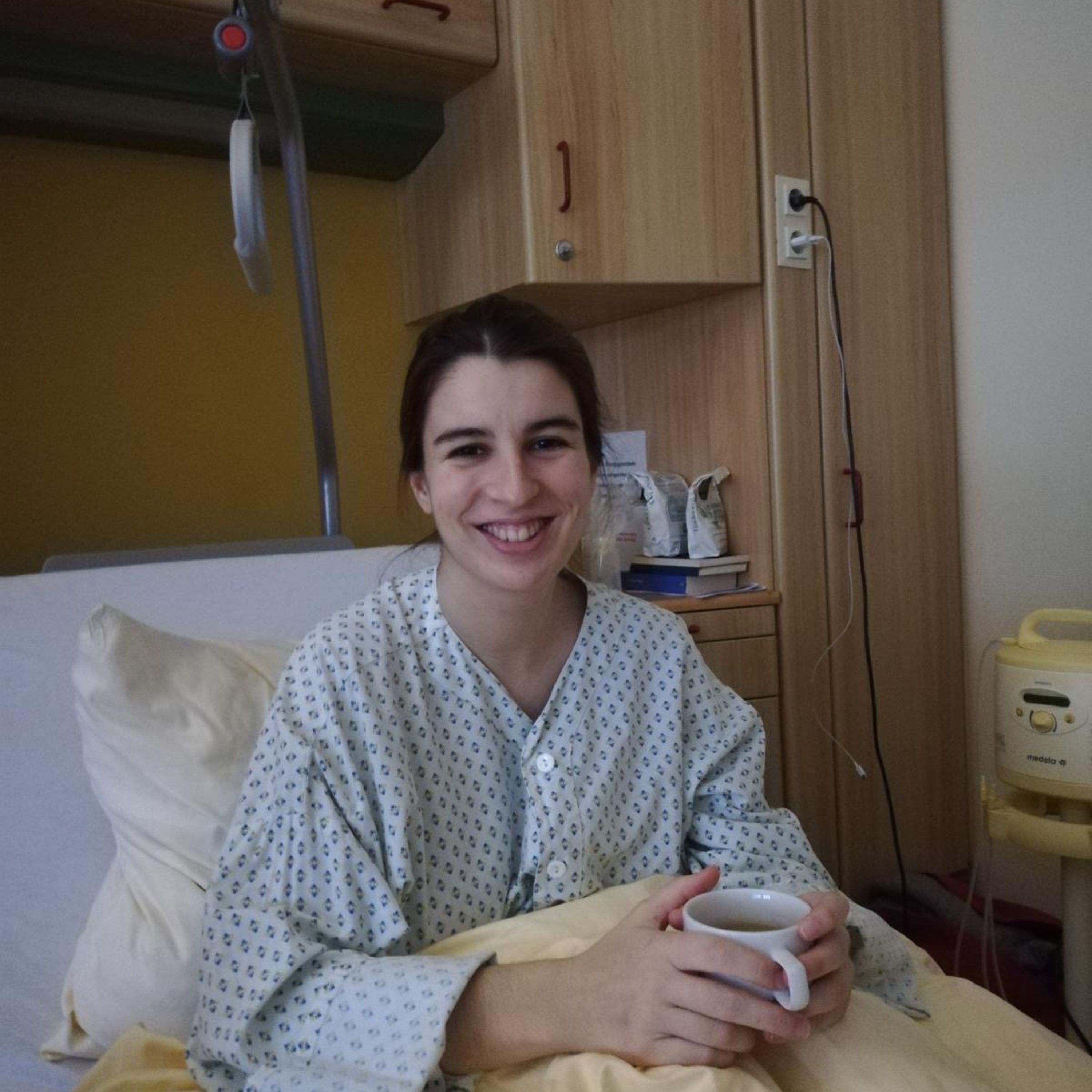 234 | Catalina Teil 1 - 2 Krankenhausgeburten & 2 Hausgeburten, Kindstod, Schwangerschaft nach Verlust,  Frühchengeburt in der 35. SSW, Plazentationsstörung, Curettage, Nachblutungen episode artwork