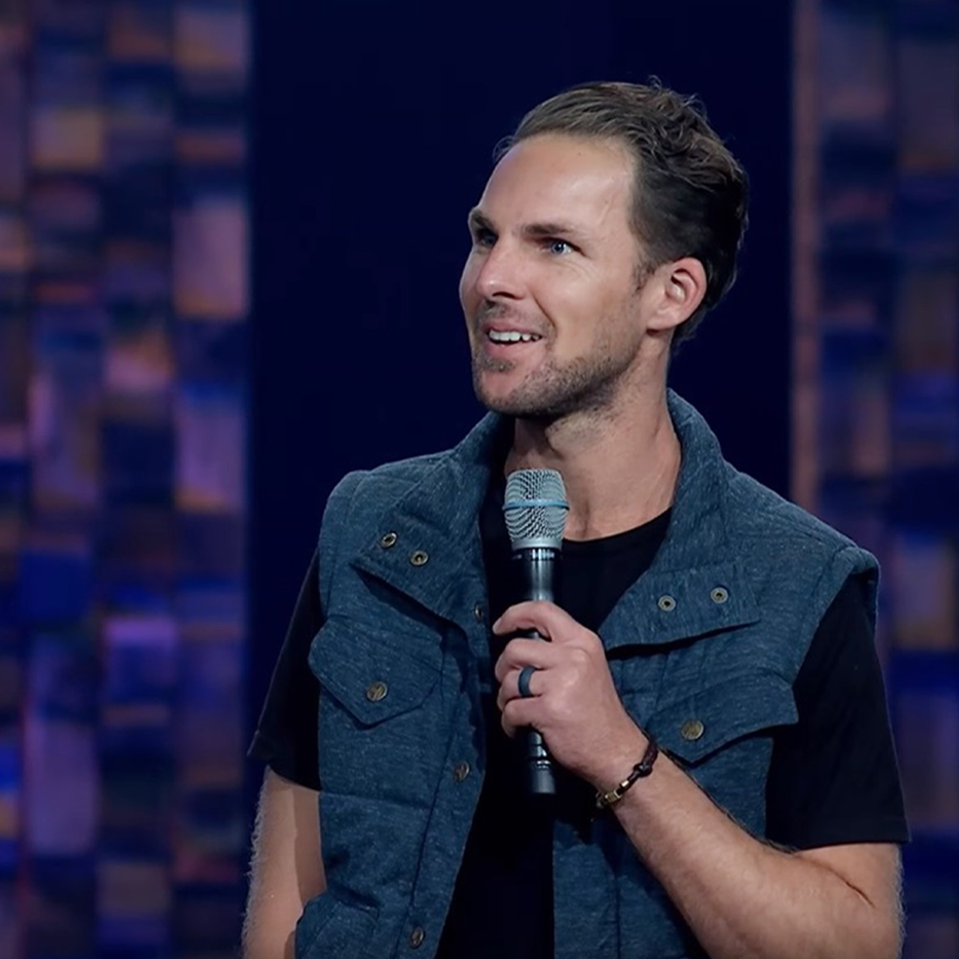 Réponses avec Bayless Conley