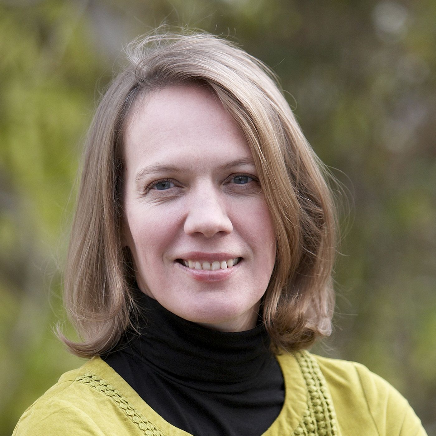 Bienen, Bio, kleinteilige Landwirtschaft: Vorstandsmitglied Kristin Mansmann über das andere Wirtschaftskonzept des FoodHub München episode artwork