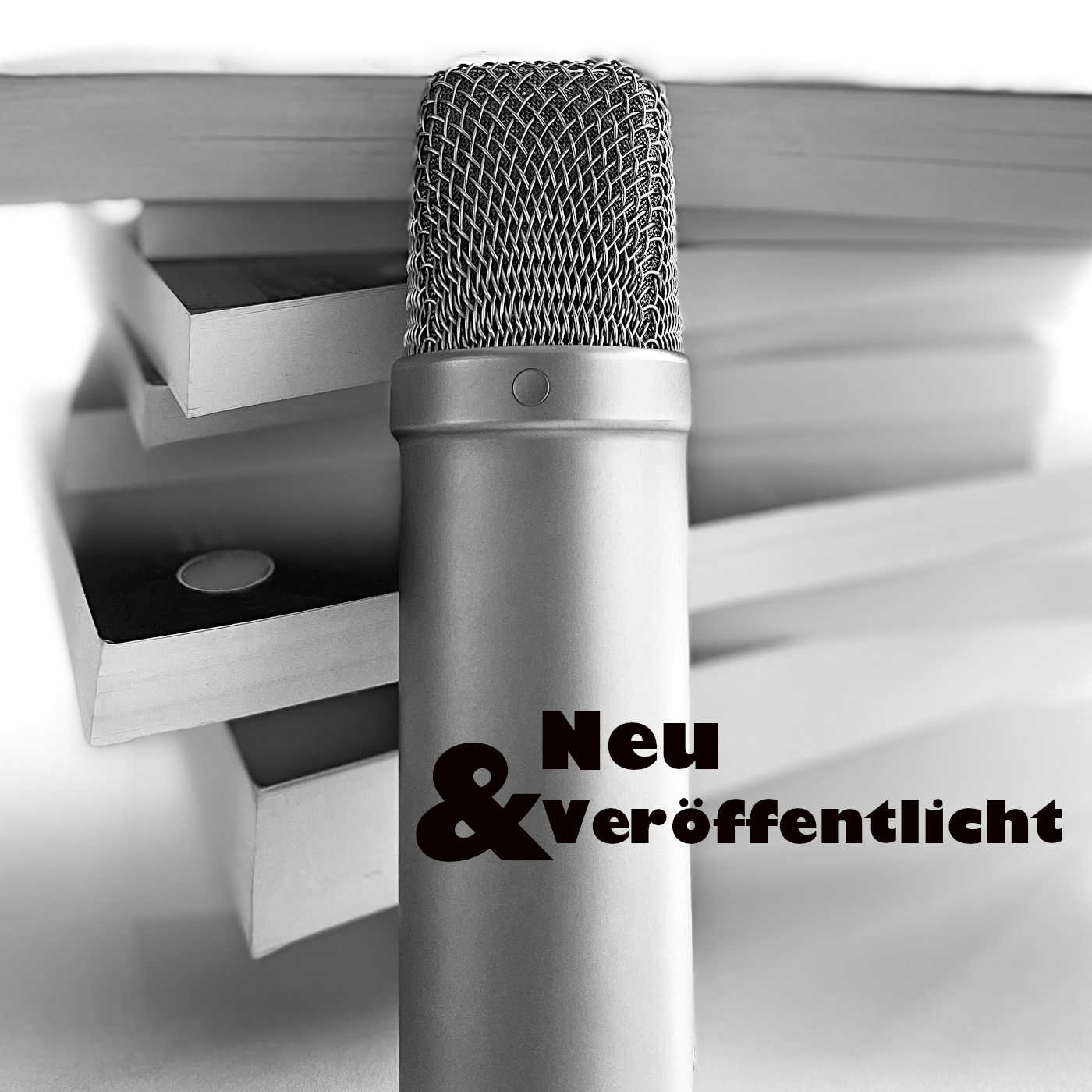 Pergament und Mikrofon