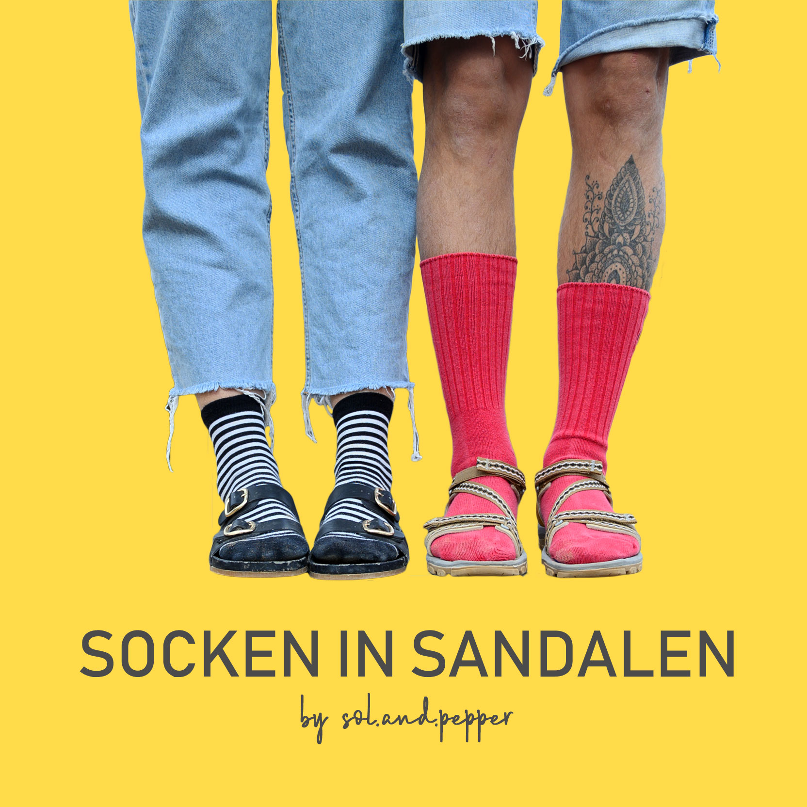 SOCKEN IN SANDALEN