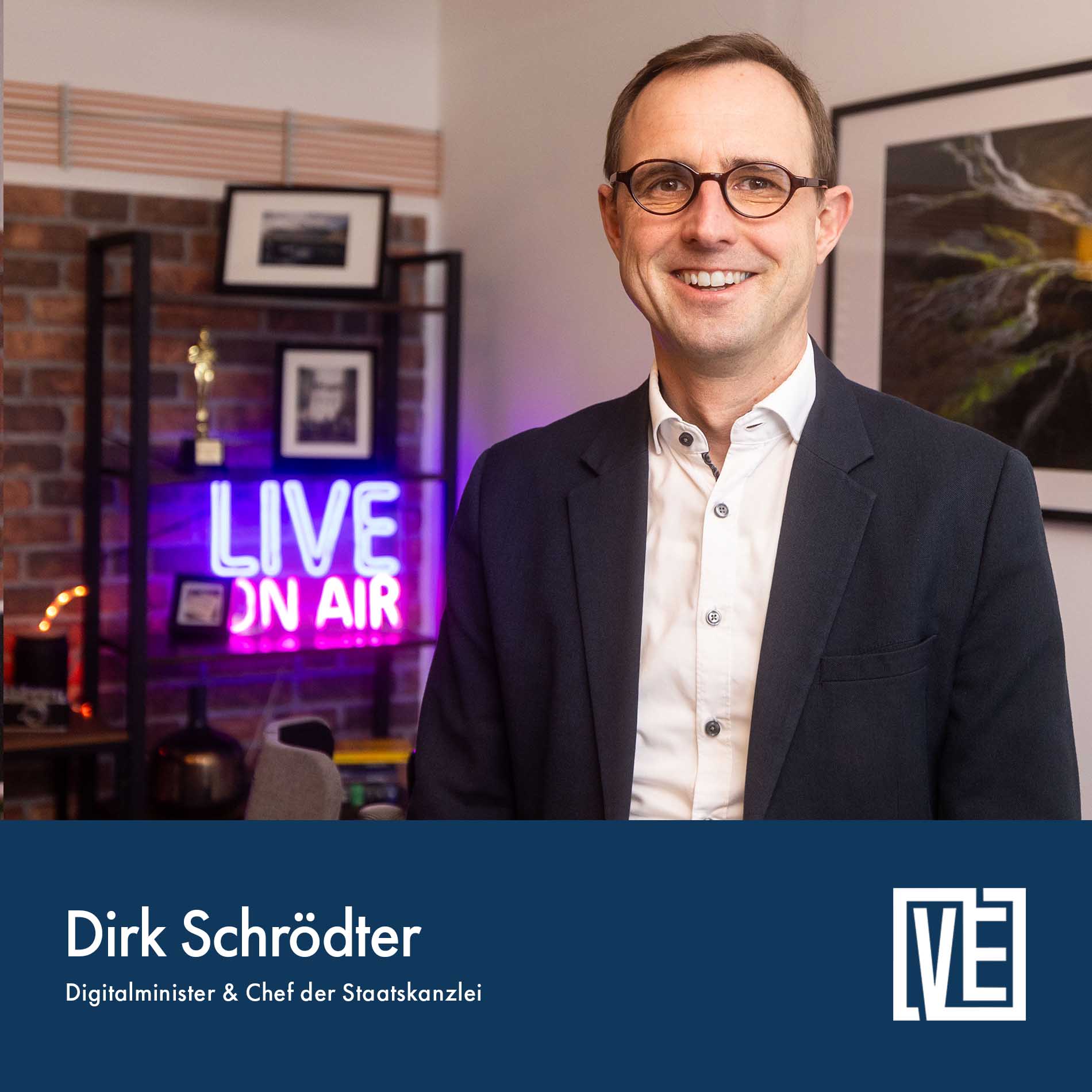 Dirk Schrödter - Digitalminister S-H | VierEcken Podcast: Staffel 3 - Folge 5 Dirk Schrödter - Digitalminister S-H | VierEcken Podcast: Staffel 3 - Folge 5