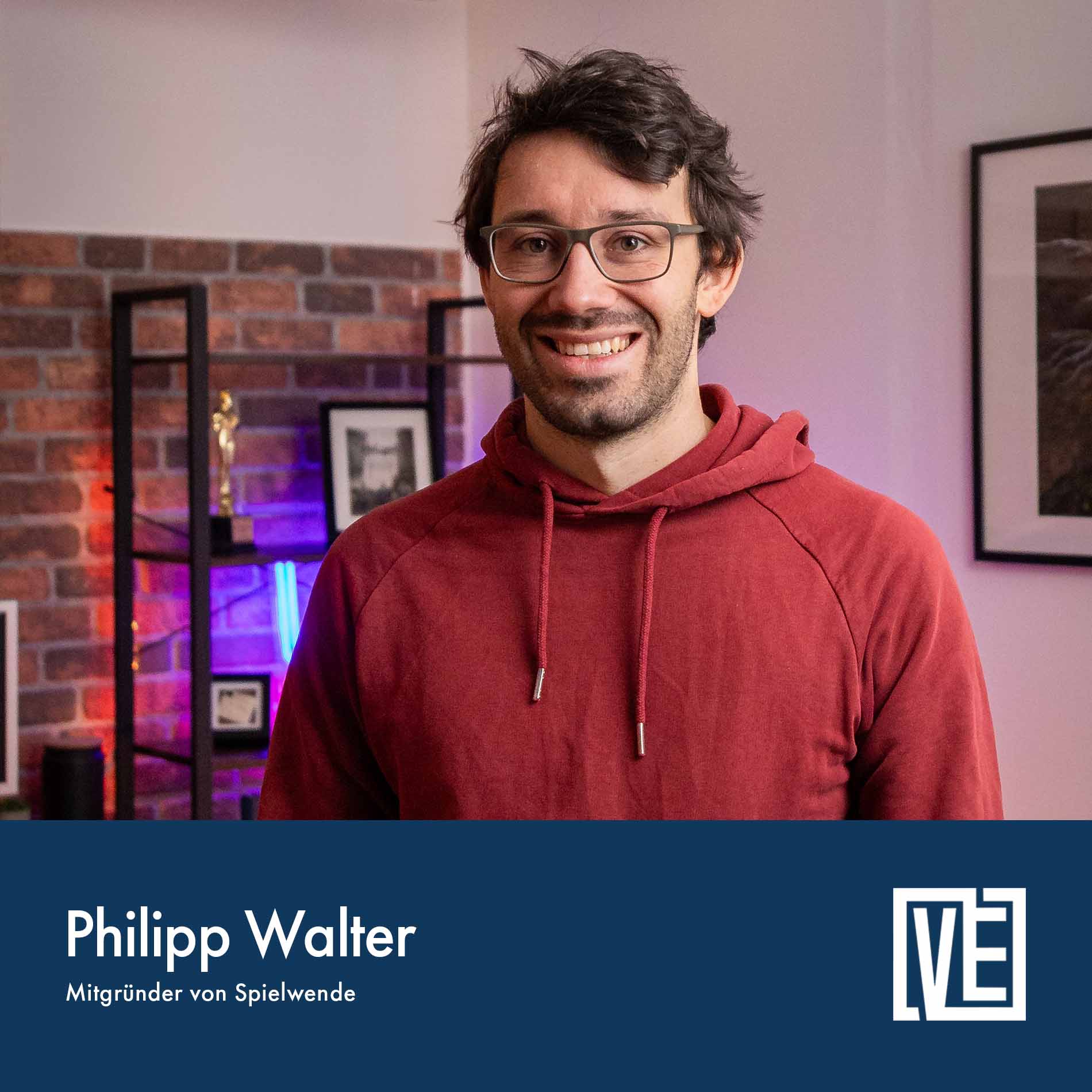Philipp Walter - Spielwende | VierEcken Podcast: Staffel 3 - Folge 1 Philipp Walter - Spielwende | VierEcken Podcast: Staffel 3 - Folge 1